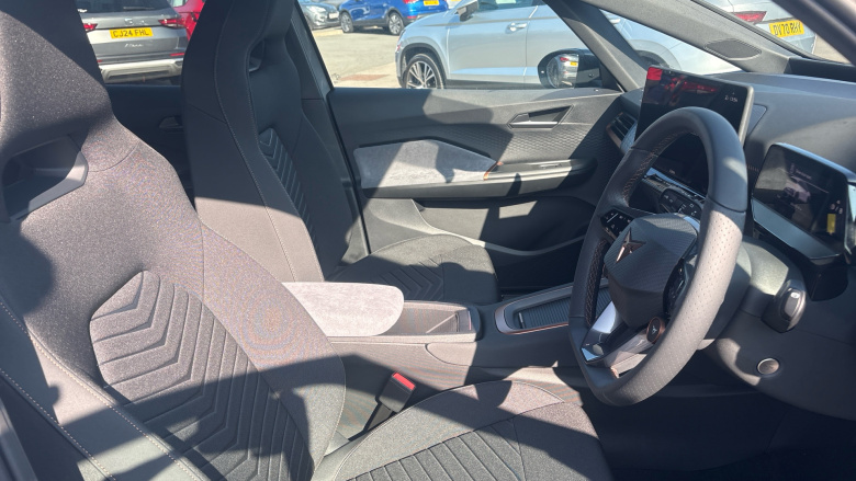 CUPRA Born 170kW e-Boost V2 59kWh 5dr Auto Electric Hatchback